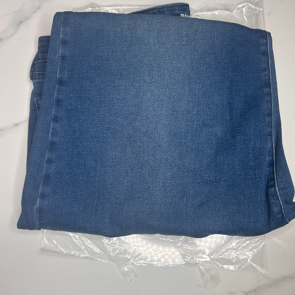NWT Old Navy High Rise Wow Loose Jean, Sz 16 Tall , Medium Wash Jeans - Picture 11 of 12